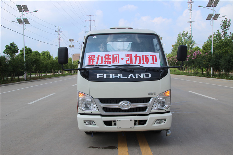 ��������С�� 3����ˮ܇