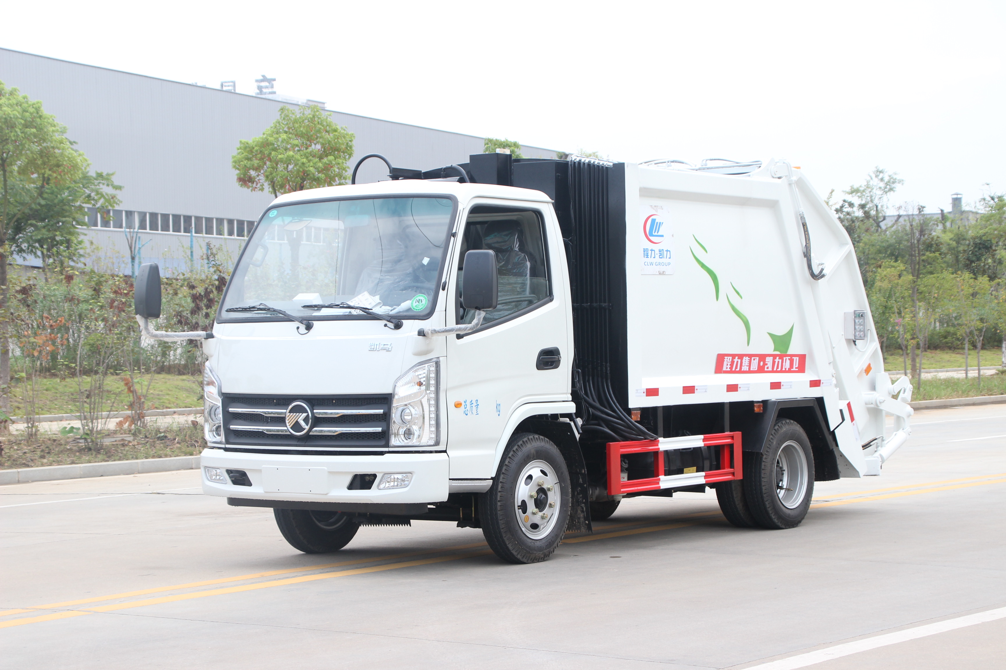 �P�R�{�� 4�����s����܇